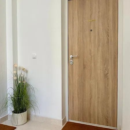 Zen 2 Apartment